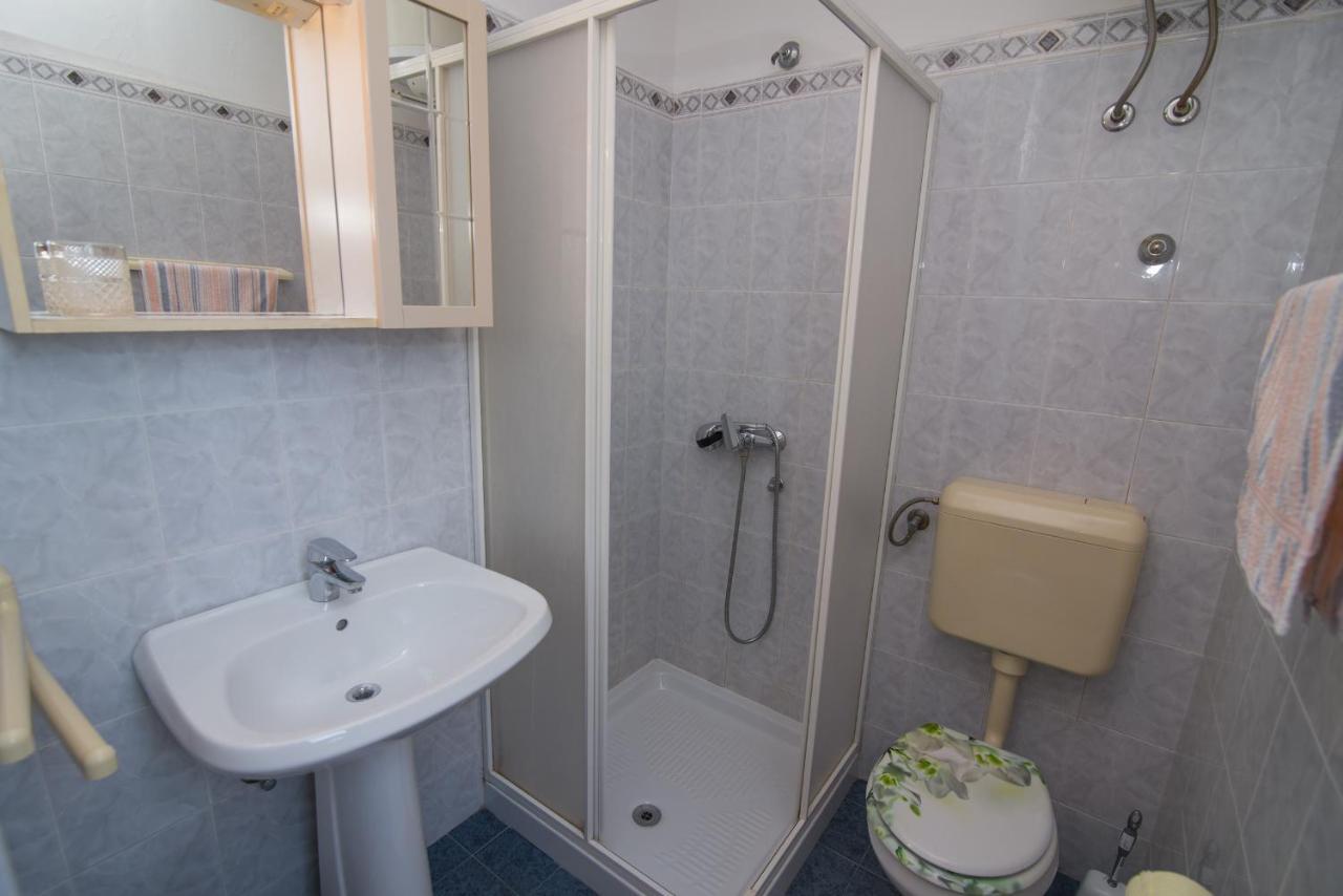 Apartamento Nena Mali Lošinj Exterior foto