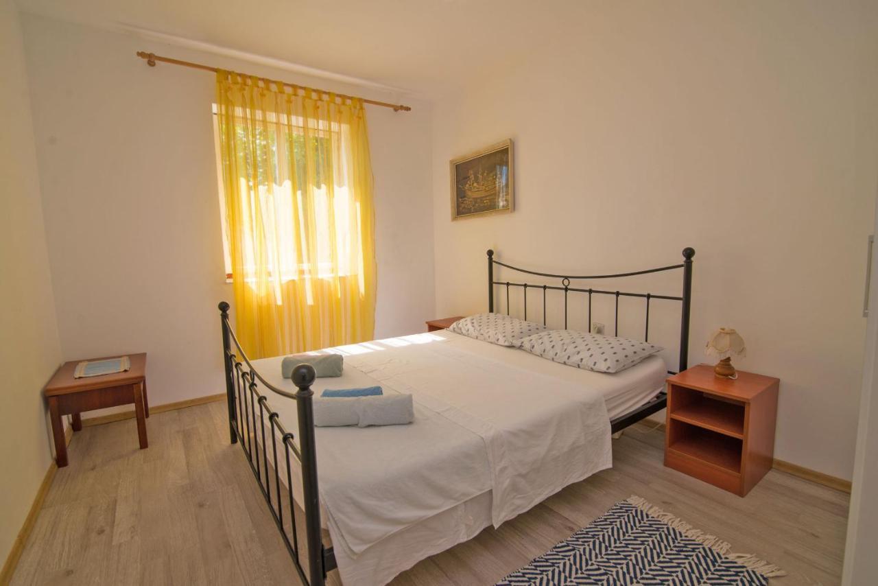 Apartamento Nena Mali Lošinj Exterior foto